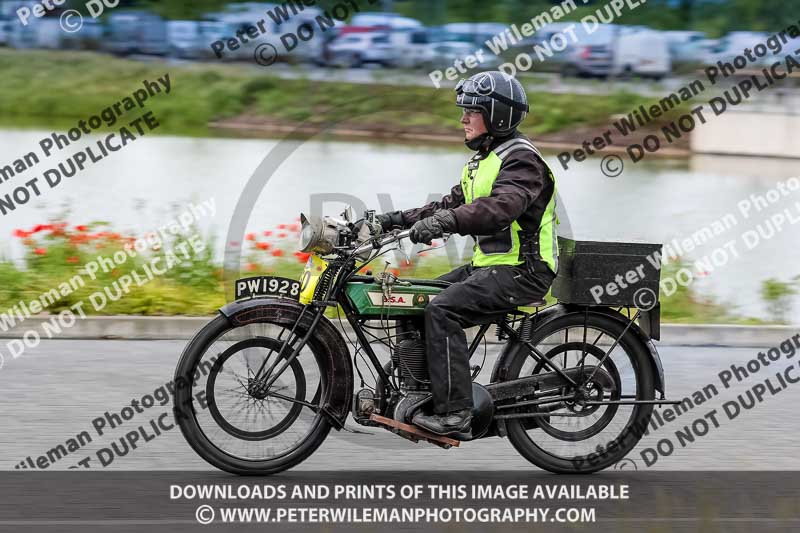 Vintage motorcycle club;eventdigitalimages;no limits trackdays;peter wileman photography;vintage motocycles;vmcc banbury run photographs